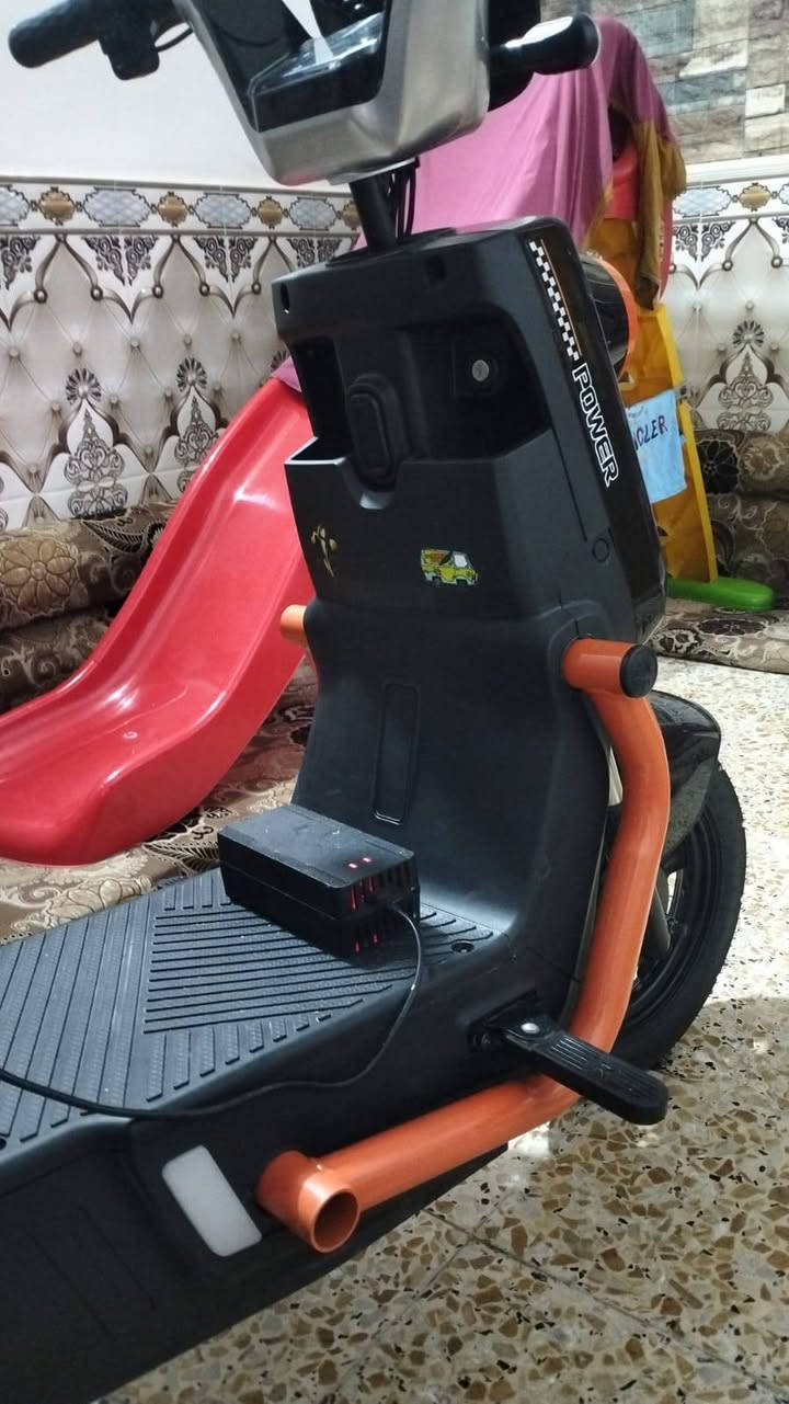 اسلام عليكم دراجه شحن بور للبيع 5نمر مستخدمه شهرين دراجه كلها شغاله لدات لايت هورن اشاير كامله بطاريات جدد شركه مكان نجف شارع المطار سعر 450 وبيها مجال لشراي التواصل ***********
