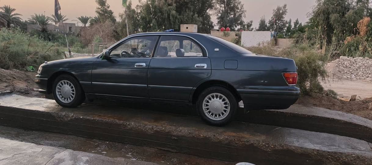 يابه بطه البيع موديل 92 رقم جديد هزه جديده بسمي تبريد شغال. مكينه وكير مكفولات شلعه تخبل  محرك  ثنين ونص ونجي تصال  التفاصيل  كثر  ***********
