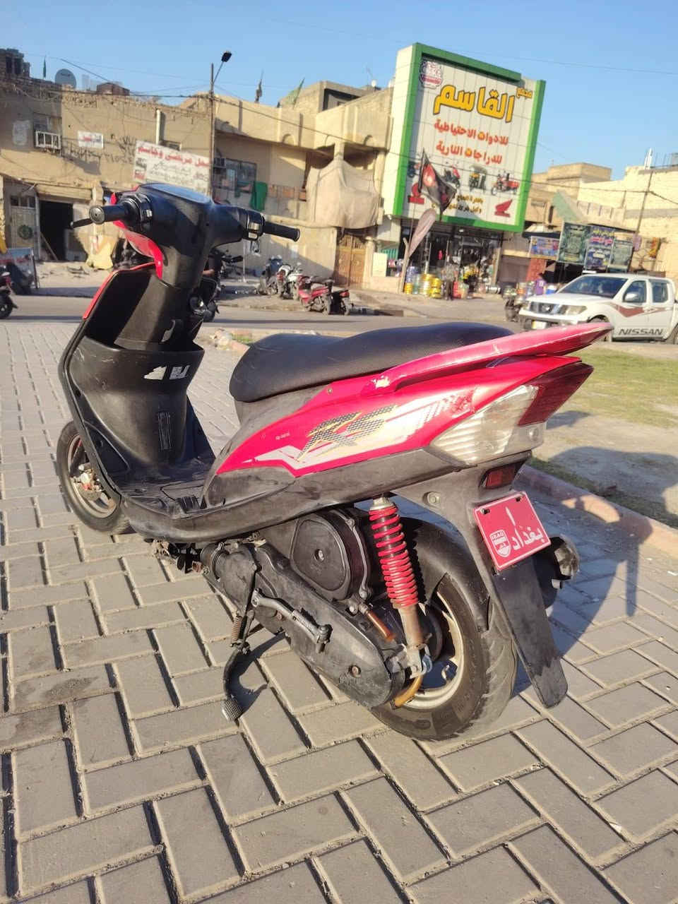 سلام عليكم ماكس عدلة للبيع كفالة عامة
650 بغداد حي النصر

***********

