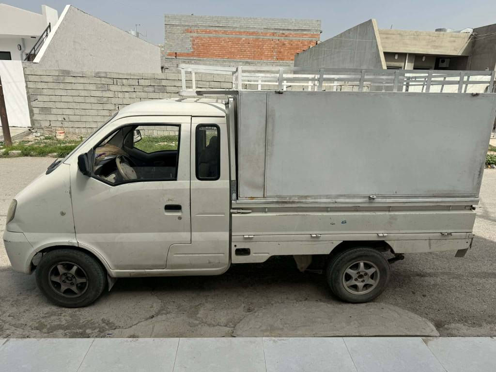 سلام عليكم هايفا موديل ٢٠٠٧ سيارة مرقمه رقم كركوك و وياها دفتر بانزين و جاهزه و كير و المكينه بشرط الشراي يخابرني رقم موبايل *********** سعره 28بي مجال كركوك, العراق
