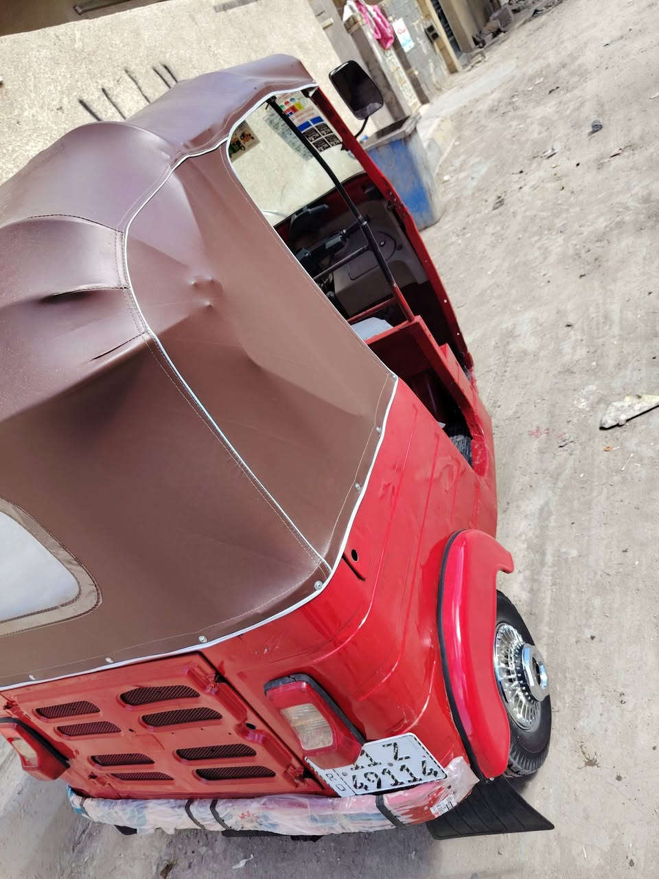 سلام عليكم تكتك للبيع 18 شهر 12 تكتك جهزه كبل الشارع ما زب عليه ربع مكينه مال 20 لا تنقيص ول تبخير رقم وسنويه تحويل ٢ يوم بسمك السعر 4700 وبه مجال حك جيه المكان حي طارق الوسط مصبوقه عام جماليه ***********
