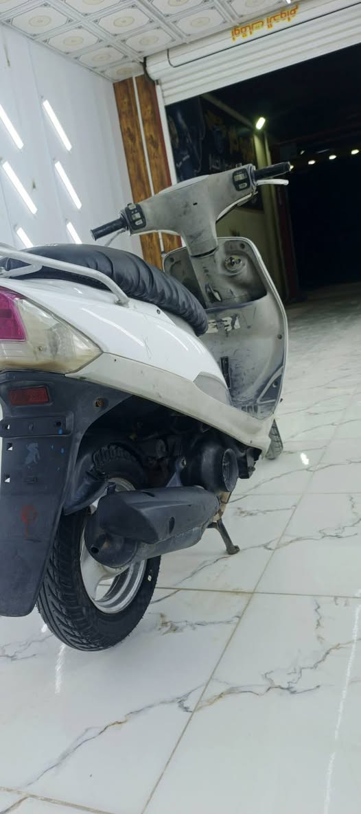 السلام عليكم دراجه منغولي للبيع الدراجه مختمه بس مفتوحه مبدل ولفات السعر 550وبي مجال مامتواجد فيس للاستفسار‏‪***********‬‏ مكاني بابل شارع 80مال النجف

