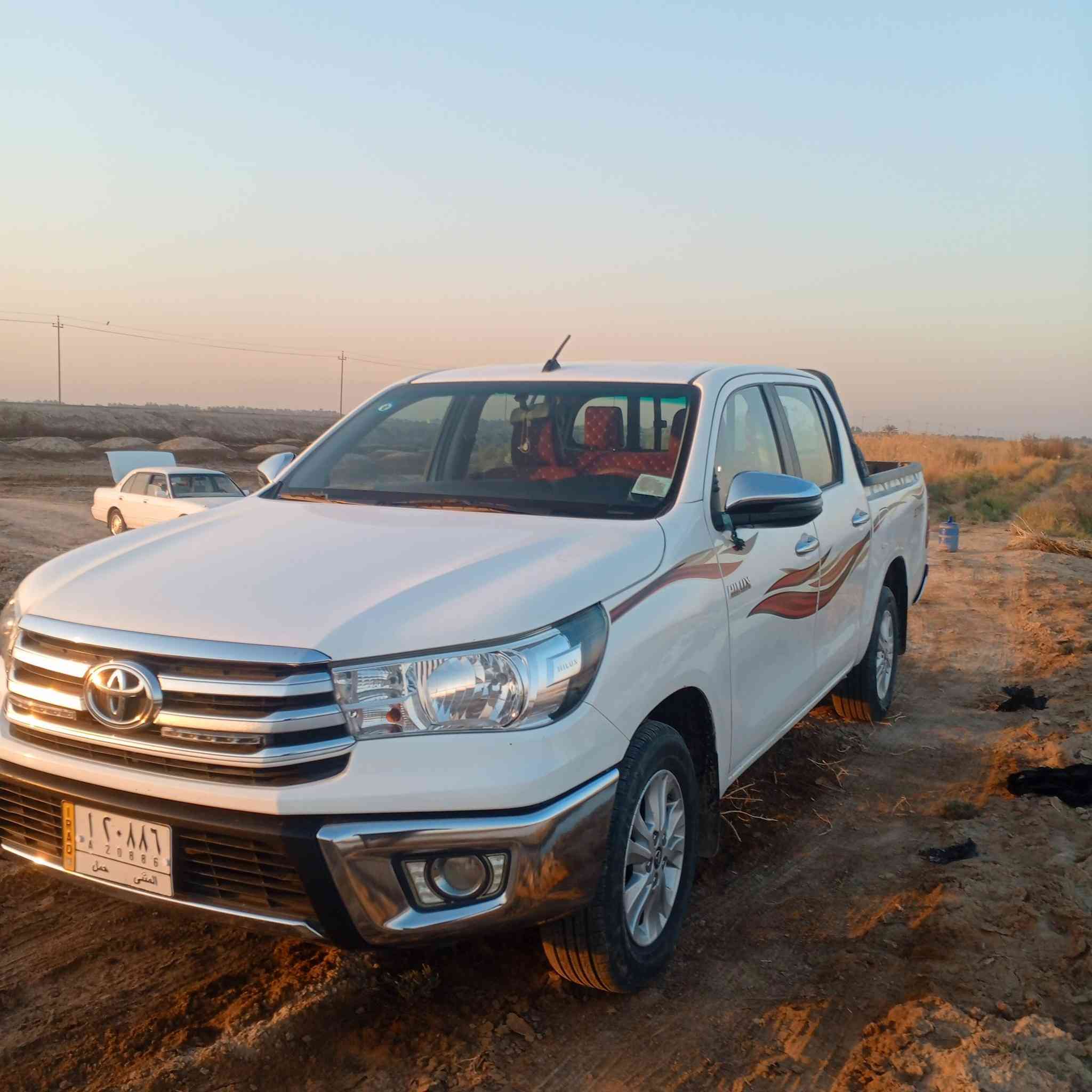 السلام  عليكم. للبيع تويوتا هايلوكس 2020 
كويتي ناصي  كير اوتوماتيك تبريد قطعتين  

سنويه باسمي تحويل ثاني يوم  رقم مثنى سعر 235 وبيها مجال حق الجيه

سونار موجود بصوره سياره جديده ماشيه 140 ألف حقيقي

رقم الهاتف ***********  مكان ديوانيه طريق السنيه
