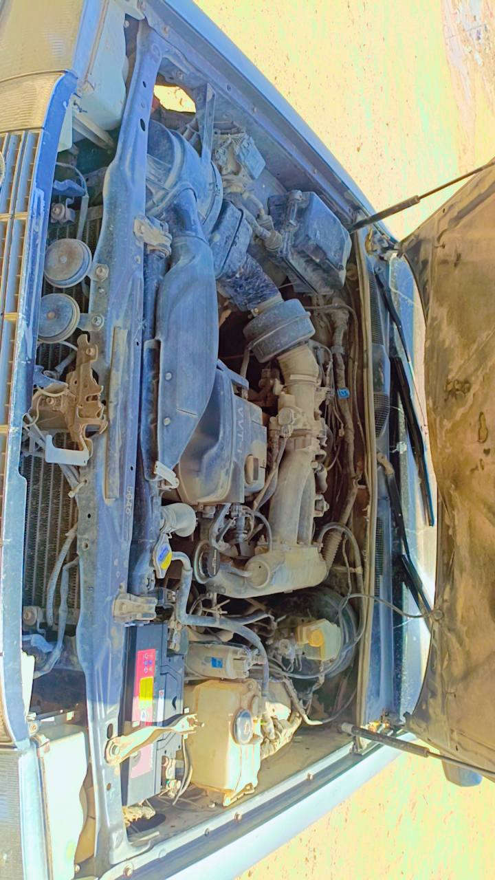 91 سياره البيع كوت زين القوس 35 وبيه مجال بسيط حك الجيه ***********
