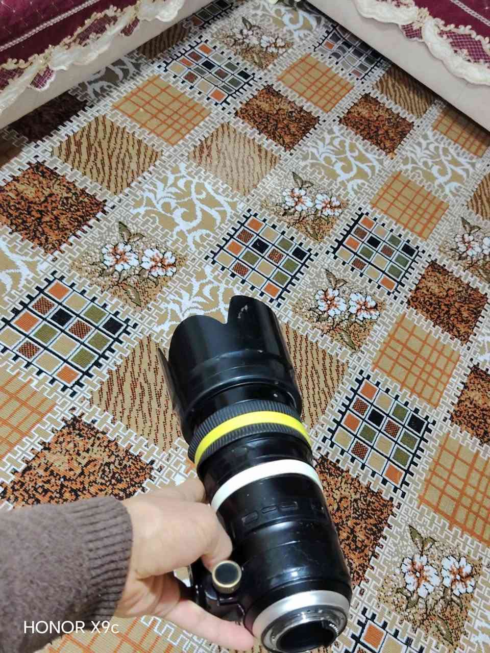 سلام عليكم عدسهةة نيڪوטּ 
70-200 غنيه عن تعࢪيف 
السعࢪ 525 الف قفل مستعجل لبيعتها
***********
