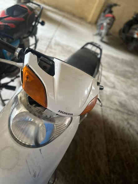 سبيسي ياباني مكفوله
محركهه برغي ممفتوح بي تايرات جدد 
ستفسار تصل ***********
