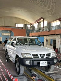 نيسان باترول • ٢٠٠٢