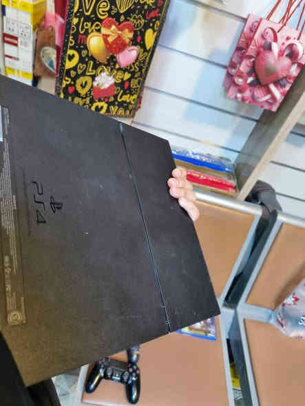 بلي فور فات للبيع
كامل كل ملحقاته وغراضه ونضيف وممفتوح ولا مرا
ملحقاته : 
جوستكات ثنين وثنينهم تجاري شغللات بس وحده منهن X يشكل
ويا 3 اقراص 
MORTAL KOMBAT 11 
Grand THEFT AUTO 5
CRACH 
مثل ما مموجود بل صورة 
السعر 170 
مكاني بغداد اليرموك
تواصل /***********
