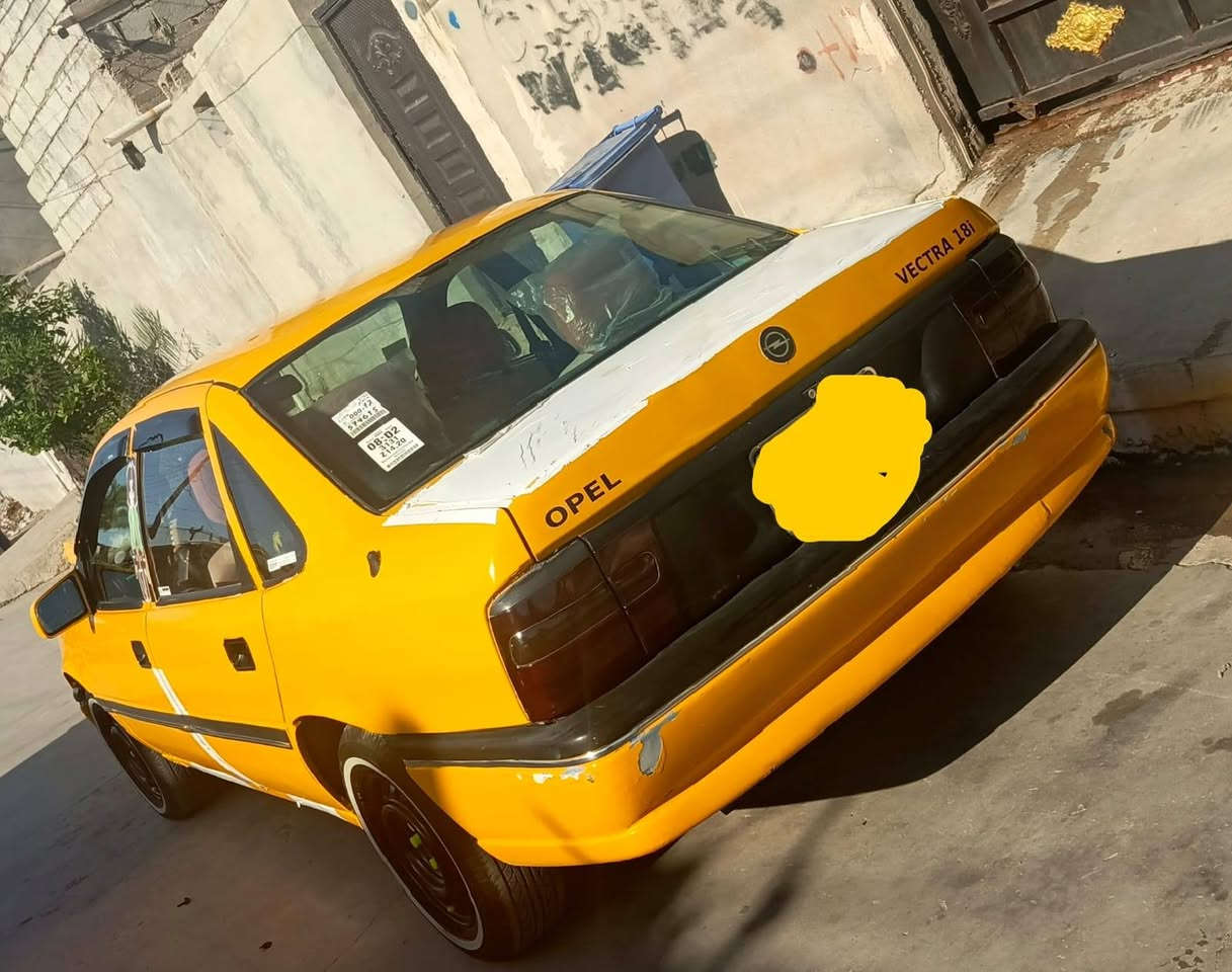 اوبل فكترا وارد ياباني حجم 18 موديل 1995
رقم كركوك  كوبون بطاقة بانزين
(محرك كير شرط ما بيها ضرر فقط تصفيات) 
(شرط الوكالة والتحويل) السيارة نظيفة واجمل من الصور السيارة نظيفة من كهربائيات وصدر وتخم تاير والدشبول  نظيف كهربائيات كلو شغال حتى كلوب الجكمجة والصندوق يشتغل
مكان السيارة كركوك واحد حزيران
السعر 38 وبيها مجال للطيبين
لاستفسار *********** او *********** موجود واتساب كركوك, العراق
