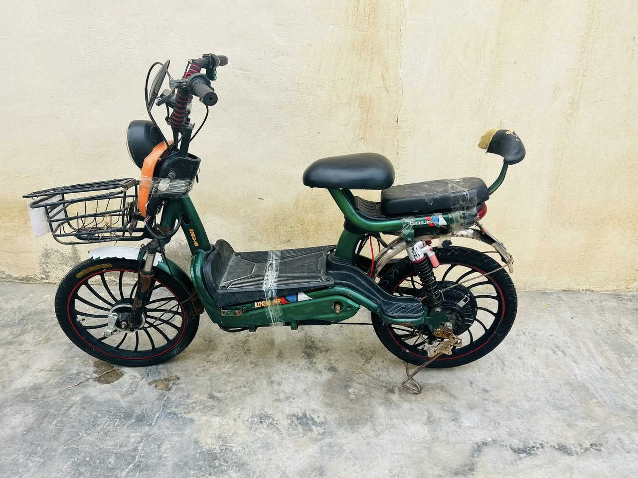 سلام عليكم دراحات شحن للبيع الدراجات خير من الله  سعر الوحده     ١٢٥    الف  دراجات جاهزات بطارياتهن خير من الله  مكاني ديالي بعقوبه تحرير  الستفسار اتصال برقم   ***********
