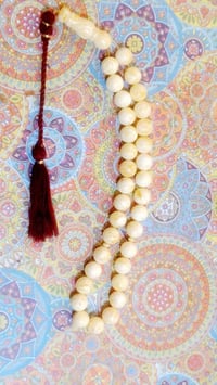 سبحه كفيه • ٣٣ حبه • توصيل مجاني