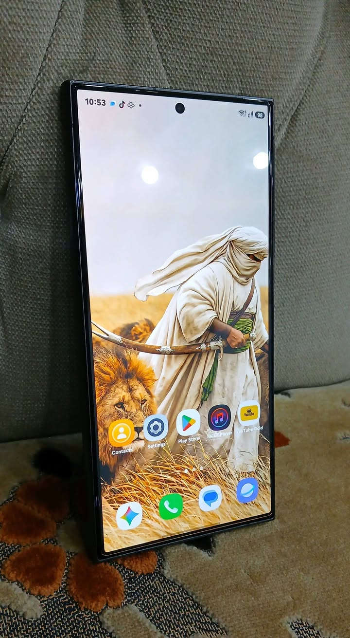 مرحبا. S24 Ulta.256 GB جهاز نظيف ولله بس هاي بالصوره بي شخطه صغيرةڪلش وممبينه ابد. 
ملحـقاته ڪامله كارتونـه و شاحنه45 وات ويا 3 ڪفرات حلوات وبي لاصق شاشه جديد لبارحه خليته. ب 1ملليون وبي مجال هواي. 🤍


**إذا كنت صاحب هذا الإعلان وتريد حذفه لأي سبب، رجاءا أرسل رسالة إلى الدعم الفني**