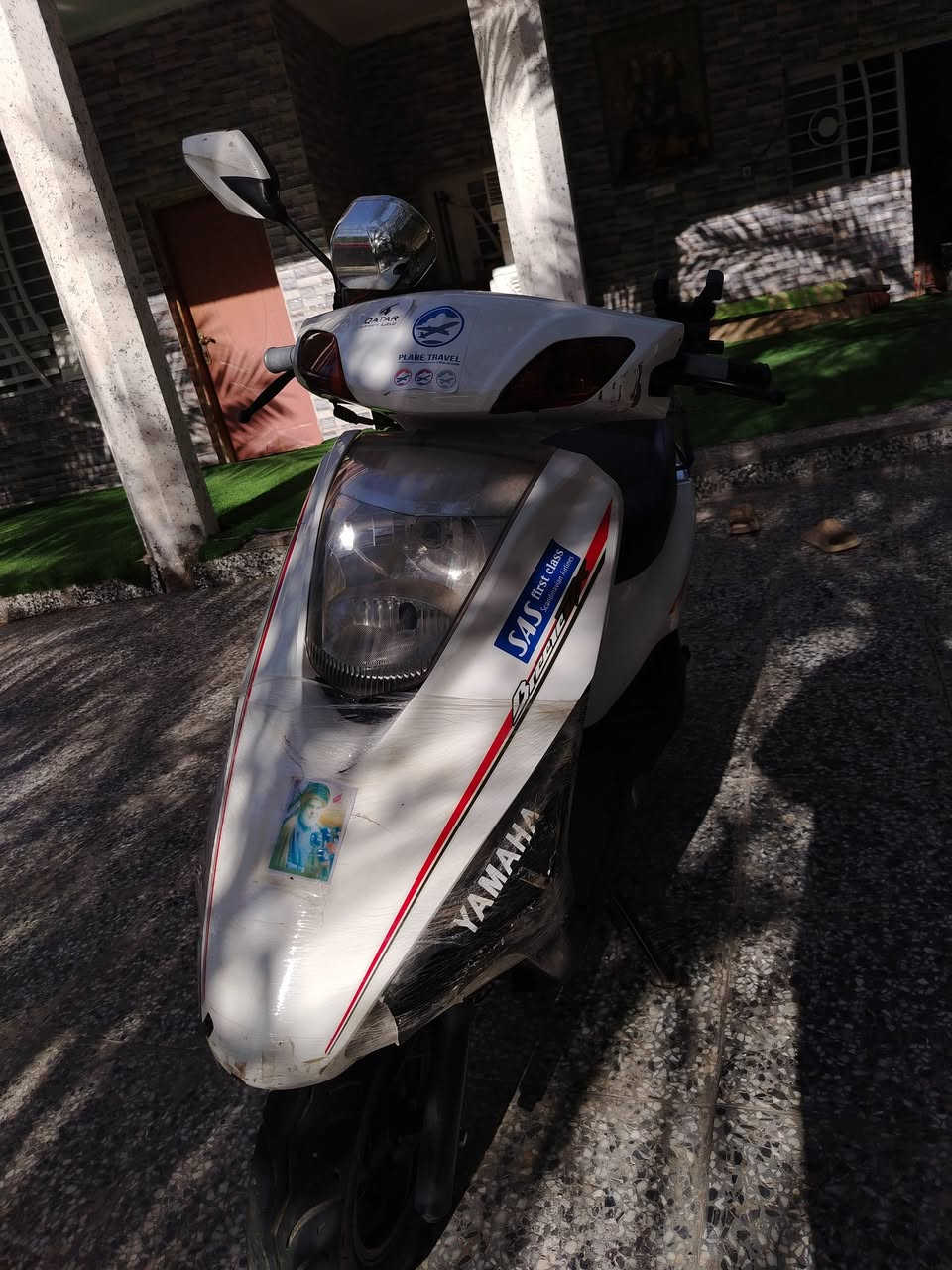 دراجه بريز للبيع مفتوحه مره وحده السعر 250 وبيها مجال بسيط الي يريدها يجي خاص او الاتصال عل رقم *********** بس الشراي يتصل رجأن
