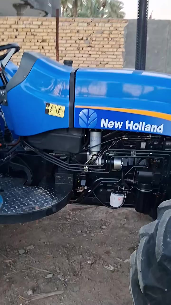 نيوهولند موديل ٢٠٢١ للبيع على وضع الشركه ما مفتوح برغي السعر ٢٧،٥٠٠ مليون وبي مجال للاستفسار الاتصال ***********
