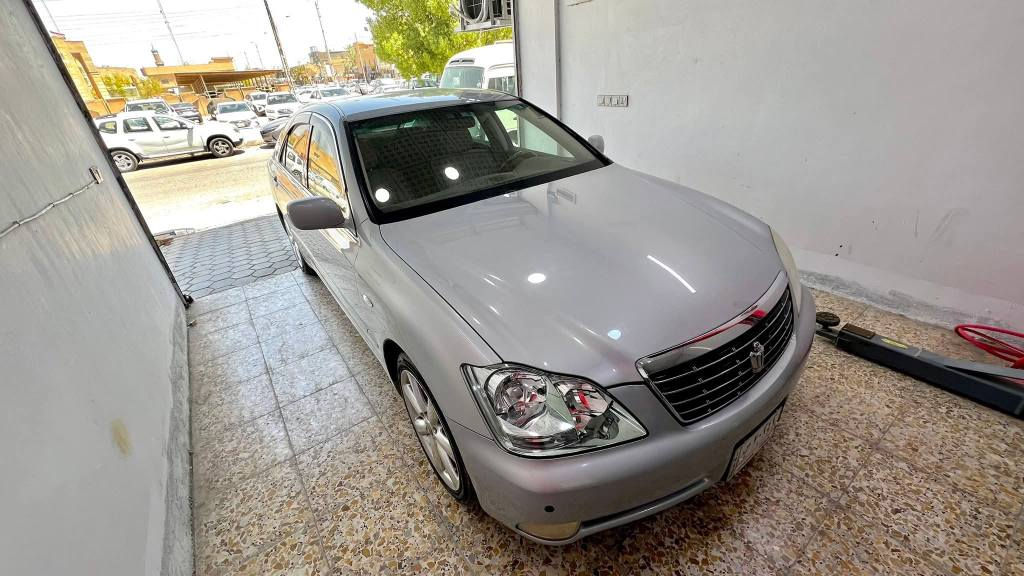 السلام عليكم
شاهين ادوات ادوات
موديل ٢٠٠٥ بدون كصه
فول مواصفات عده الفتحة
كشنات كهربائي
كشنات تدفئة تحكم ستيرن جيهتين
تبريد 3قطع ثلج
ثلاجة وبرده خلفيه
تخم تاير ويل دنكه ستيل
كامرة وحساس خلفي
رادار لايت دوار
محرك d4 3000
بعد بيها هواي مواصفات
السعر 65
للاستفسار ***********
