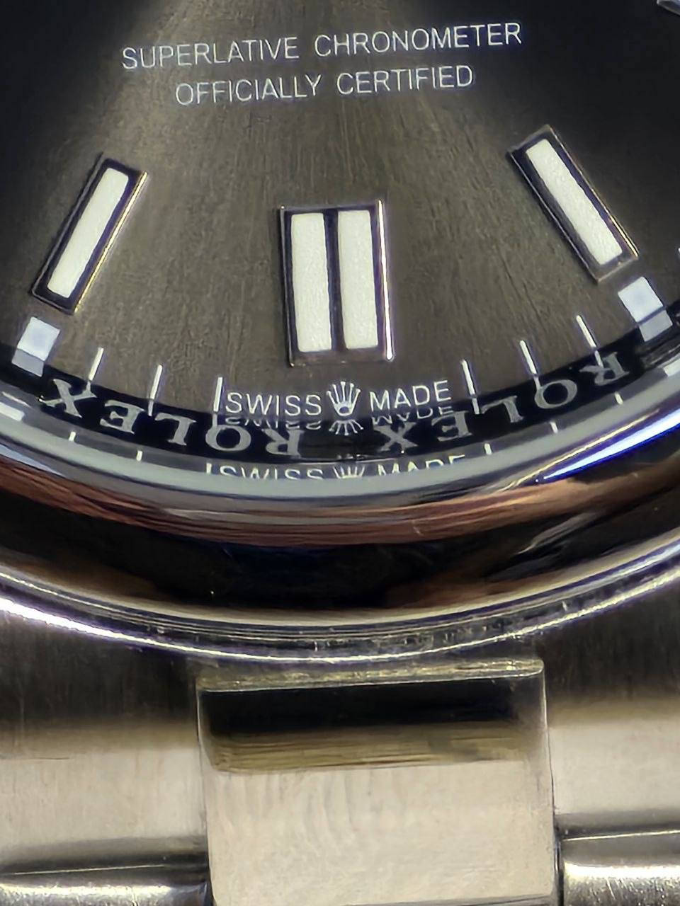 ساعة دي جيست بربتشوال

ساعة تحفة فنية
مكينة كوارتز 
ميناء فخمة اسود مع فول لامينوس ارقام و اميال 
زجاج زفير ضد الخدش 
وسير مصنوع ستانلس ستيل 
دبل قفل ظهر فر
الساعة مقاومة الماء والغبار 
الساعة مختمه من كل مكان

السعر :- 30 ع اول تم 
للحجز والاستفسار يرجى الاعتماد خاص عمارة, ميسان


**إذا كنت صاحب هذا الإعلان وتريد حذفه لأي سبب، رجاءا أرسل رسالة إلى الدعم الفني**