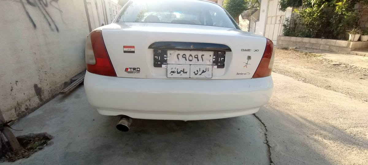 دايو نوبرا 
موديل 1999
سه ياره كه جايزه 
توماتيك.ته بريد. به شه رت
گيرو مه كينه ى به شه رتى فيته ر
سه نه وى 2ساله به سه ر چووه
4جام كا ره با يى 
قفل مه ر كه زى 
4 تايه ى لوكى له ژيره 
ماشه لا له نا وه كه ى 
ژ.م .***********
سليمانى راپه رين . السليمانية, العراق
