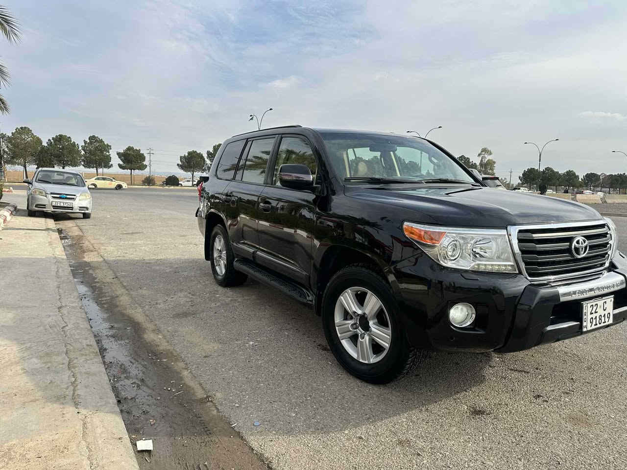 بةناوي خواي گةورة. وةنةوشة ٢٠١٤ GX دةبل سپير سلايد ١٥٩ هةزار رويشتية بةس لة جاملغي پيشةوة تعديلي گچكةي هةية. سةيارةكة زور نويية هةموو شتةكي بةشةرت گير و مةكينةو تةقةو رةقةشي بةشةرت. ٣٧٥ ورةقةو معامةلة *********** أربيل, العراق
