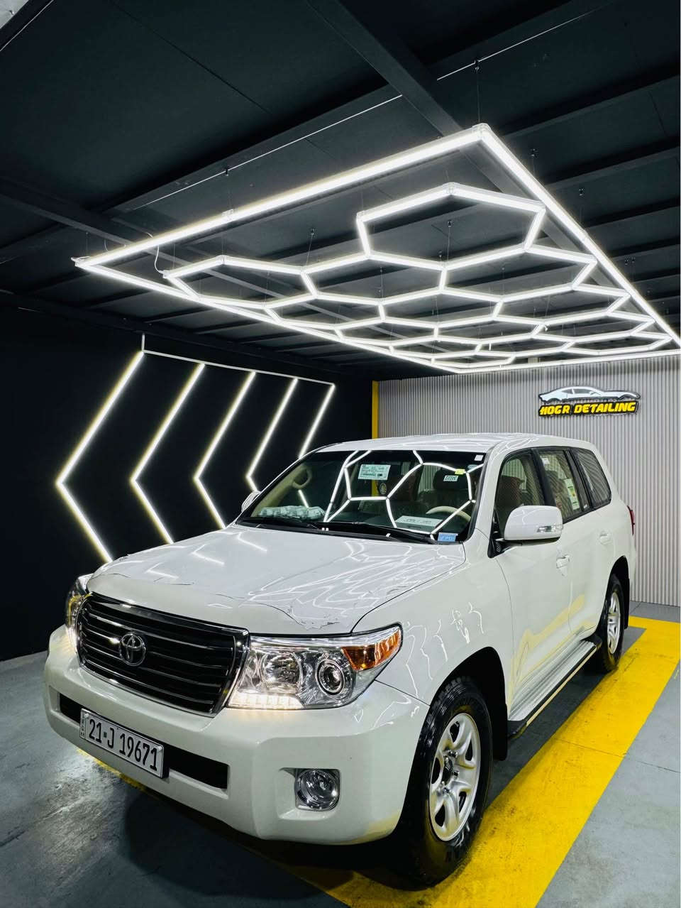 وەنەوشە مۆدێل ٢٠١٤ مانگی٤ مواسەفات gx مەکینەی نەکراوەتەوە سپی سەدەف ١٦٥هەزار رۆشتوە ٤تایەی تازەی لە ژێرە سەنەوی هەزەی تازەیە  بی کیشەیە پۆلیش و حامام کامل سێر فزوجوانکاری کراوە سە یارەکە بە ناوی خۆمانە مالی دۆستە دوپارچەی بۆیاخە بێ ناوگردن  یەک پەلە ساردی هەیە لە سلیمانیە سەیارەکە ژ.م*********** السليمانية, العراق
