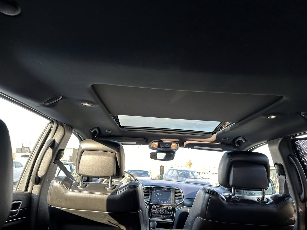 ‏جيب لاريدو موديل2019 كلين بدون صبغ محرك6 مواصفات نمتت فول1/1 واضح بالصورة كشنات     كهربه تدفئة وتبريد على وضع الشركة ￼ بصمة تشغيل عن بعد ￼ رادار أمامي جانبي خلفي سماعات GPS ￼￼￼￼￼￼ صندوق شفط ماشية 130 ميل سنوية جديد ￼ اسمي شرطة تحويل ￼￼
‏مكان السيارة موصل  السعر 265$ وبي مجال ￼￼￼
للاستفسار ￼/‭0778 367 4523‬ ///***********
