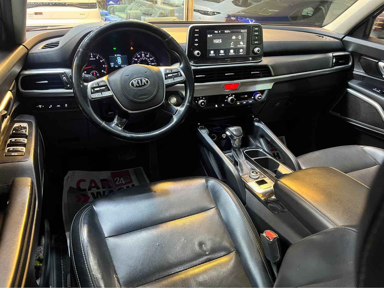 تليورايد 2020 S     عداد 100mi
مواصفات .بصمه .فتحه سقف .
كشنات منفصل .شاشه .كامره .رادارات جانبيه وامامي. كشنات تدفئه. جلد .بصمه وباقي المواصفات المعروفه 
الحادث بدون ايرباك 
بجم كبس  باب وجاملغ خلفي وباب امامي مبخره جه السائق
وباب خلفي جه الصدر سرقه 
السياره كله جاهزه بدون نقص  حداديه وتخم تاير جديد قبل  يومين شاده كله  
الرقم اربيل مداور ثاني يوم رقم جديد 
السعر 228  وبي مجال مكاني بابل حله 
*********** حلة, بابل
