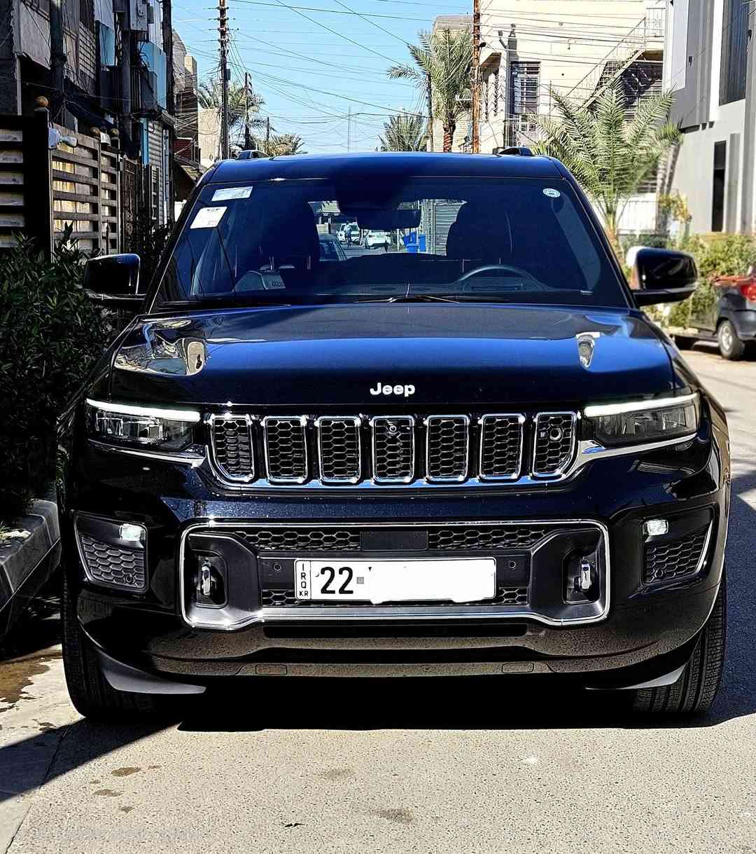 جيب اوفرلاند🖤🖤 موديل 2025 
وكالة هارلم هارلم 5 راكب 
⚠️ انتبه موديل 2025 ⚠️
ماشيه 8 الف كيلو زيرو بعدها حته ارضيات الشركة ما مفتوحه بالجيس
كفاله عامه من كلشي لون 🖤اسود 🖤شذري 
فوول مواصفات اعلى شي 
* محرك 6 سلندر 3,600 cc
* نظام تعليق هوائي جكات
* رؤيه ليليه نايت فشن
* 5 كامرات رؤيه محيطية
* رادارات وقيادة ذاتية
* كراسي كهرباء وخزن وتدفئه وتبريد ومساج
* سقف بانوراما وبعد هواي مواصفات 
السياره باسمي تحويل ثاني يوم او وكالة
ضمان شركة هارلم 3 سنوات او 60,000 الف كيلومتر 
السعر 510
مكان السياره بغداد
استفسار ☎️
***********
