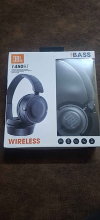 ٤ قطع • سماعات