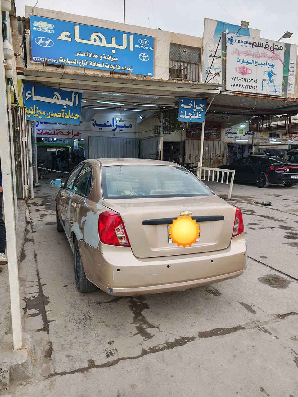 السلام عليكم
فورنزا للبيع 
موديل 2007 محرك وكير مكفول 
محرك 2000 دوش 
مصبوغة عام للجمالية 
السعر 55وبيها مجال 
 السيارة بأسمي وتحويل ثاني يوم 
العنوان بغداد 
الرقم ***********
