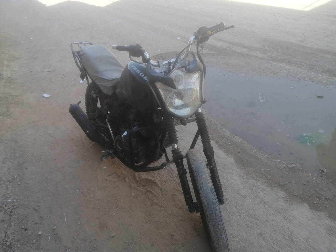 سلام عليكم دراجه  لبيع      سعره  250          ***********
