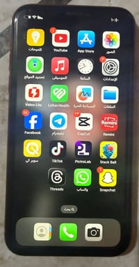 جهاز آيفون اكس آر غير مصلح.  ولا مبدل اي شي بطاريته ٧٧ السعر خاص جهاز ...