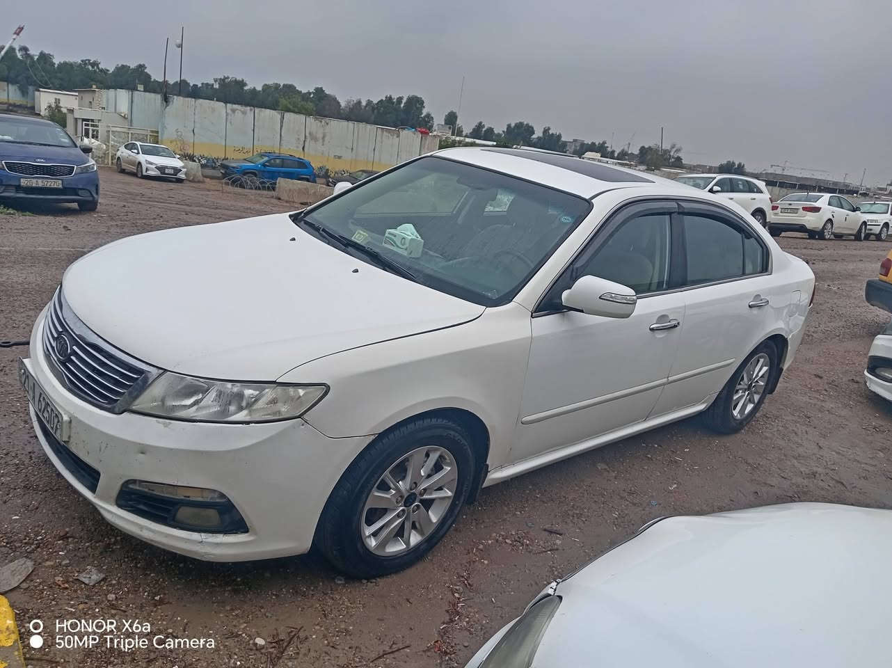 للبيع اوبتمه موديل 10 خليجي فول مواصفات بيهه ثلث قطع بدون داخل تخم تاير توني شاده محرك مامفتوح حداديه كله جديد تصال *********** مكان واسط شحيميه
