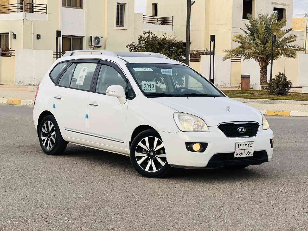 يالله السلام عليكم 
للبيع فقط نقد 
اعتذر من الوعده والاقصاط 
السعر 132 بيها مجال قليلً
 كيا كارنز خليجي 
موديل 2013 
رقم سليمانيه 
سنويه الى 2028
مكفوله كفاله عامه 
ماشيه 240 الف حقيقي
محرك 2000 بلادي مامفتوح 
وتفحص وين متريد
فول 1/1
فتحه سقف 
تحكم مقود
7 راكب 
اشاره بل مرايه 
دبل ايرباك 
ويل كب بلاد 
داخل صحراوي
تبريد شاشه 
كشن جك 
دوشمه جلد 
تبريد قطعتين 
صدر / تايرات / تبريد / كهربائيات / كلها شرط
ترايها حيل حلو متصرف عليها الف 
السياره مال بيت على ايد وحده 

(مكانها صلاح الدين تكريت)
السعر 132 بيها مجال قليل
***********
***********
