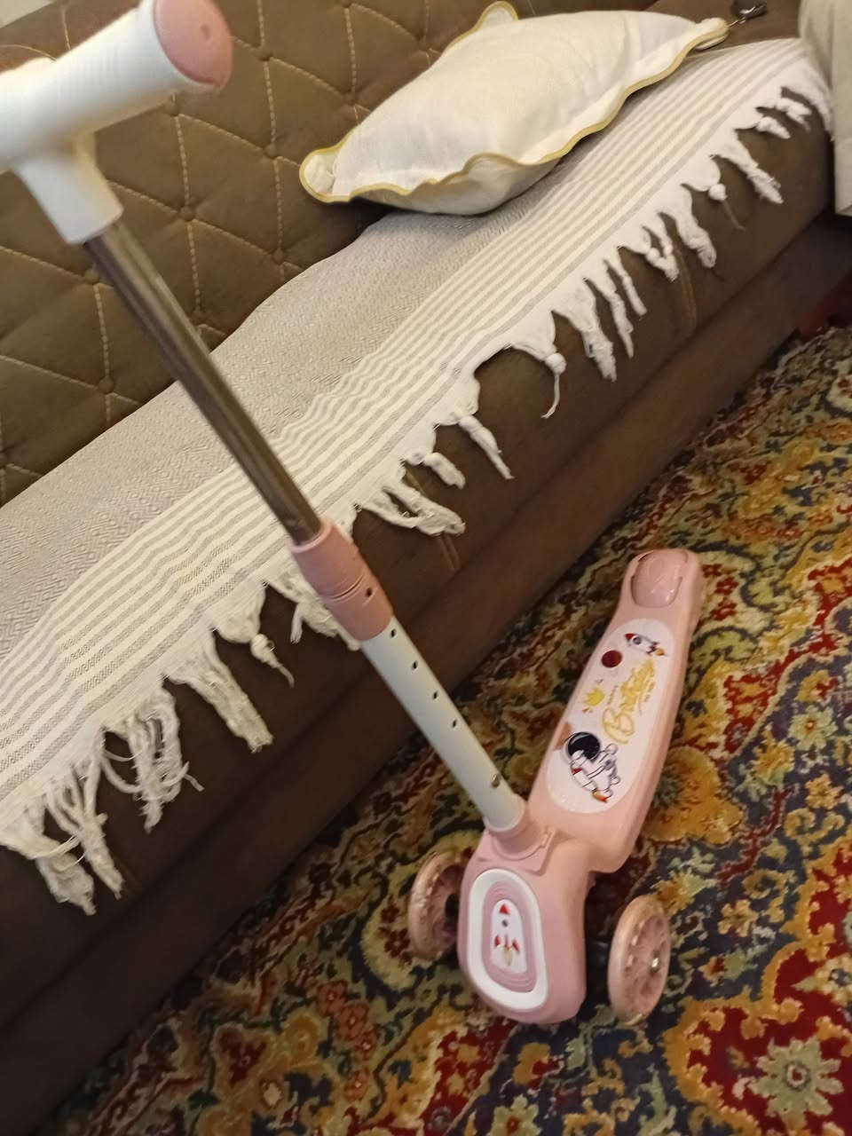 سكوتر باله سعر ٢٥
٧٧٧٧٦٣٥٧٣٠


**إذا كنت صاحب هذا الإعلان وتريد حذفه لأي سبب، رجاءا أرسل رسالة إلى الدعم الفني**