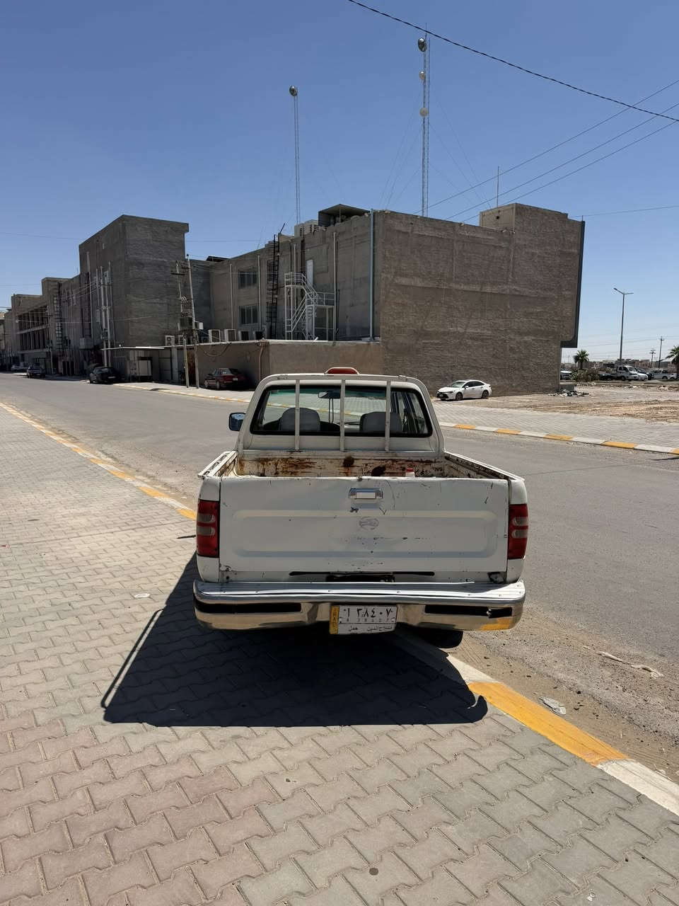السلام عليكم 
للبيع بكم دير موديل ٢٠٠٦ رقم صلاح الدين
سنوية لل٢٩ 
السنوية باسمي شرط التحويل
هزة بيها جديد
السيارة كاملة من كل النواحية
محرك كير شرط 
حدادية جديد شرط 
صدر جديد
تخم تايرات جديد 
داخلها بلاد شرط 
السيارة حلوة ومكفولة من كل النواحي ما ناقصها اي شي 
السعر 42وبيه مجال 

مكانها تكريت القادسية 

***********
***********
