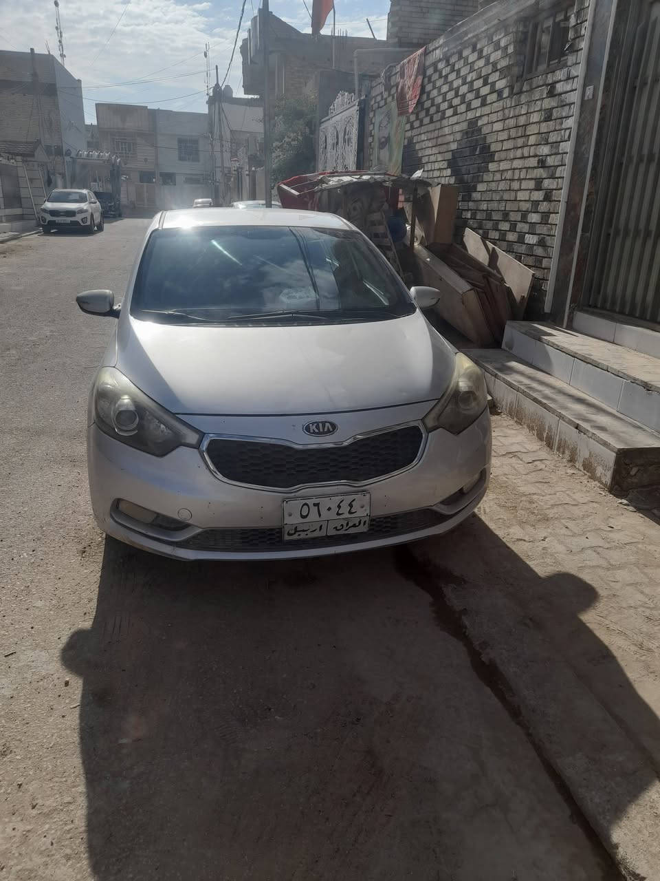 سيراتو 13خليجي سلفري المكينه بيه خيط بخار جديد مكانه نجف سونار وصورة موجوده ب108رقم الهاتف *********** او واتساب بيه مجاال قليل
