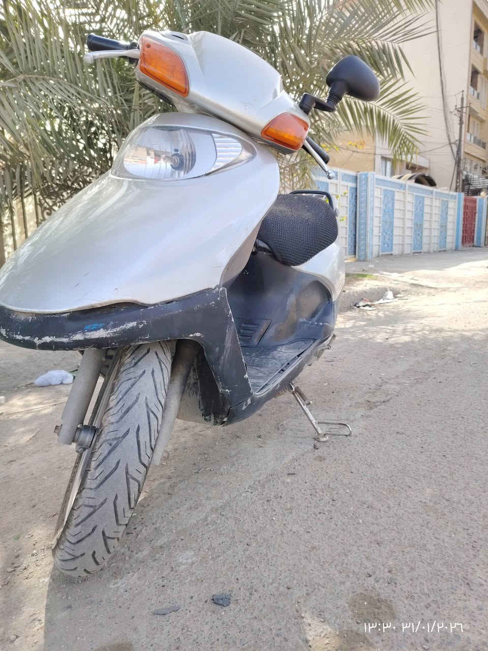 السلام عليكم
درجة للبيع سبيسي الياباني سرعة 100دراجة نظافته %٧٥ 
السعر 500 وبيه مجال 
بغداد الدورة شارع الصحه ***********
