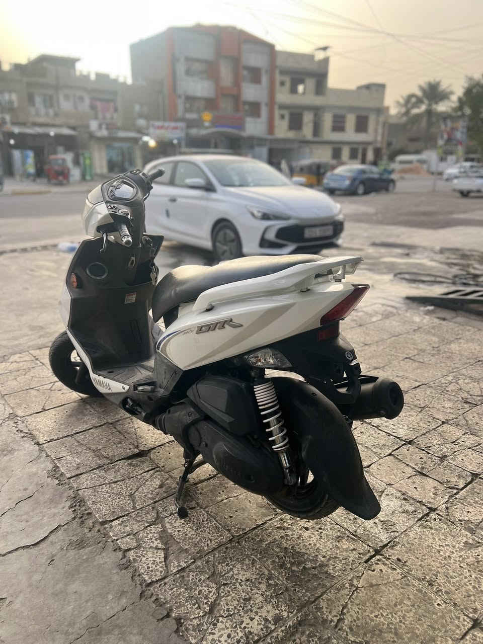 سلام عليكم دراجة جي تي آر  للبيع رمبة مكفولة كفالة عامه برغي ما مفتوح بيها
عنواني بغداد الشعب 
للاستفسار /***********
