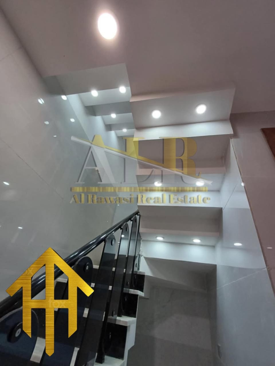 🏦 ®️مكتب الرواسي للعقار ®️ 🏦

‼️اعلان جديد‼️

🔴تسلسل العرض:-{ 129 }

®️دار ( ركن )للبيع  🅿️🏚️ 

     المساحه الكلية:-62م.  { واقع حال 70 متر } 

      واجهة:-9م.        ✖️.    نزال:-7م

®️تفاصيل البيت:-{بناء سنة 2025 ركن }

الطابق الاول:- { استقبال ➕مطبخ ➕خدمات ➕حولي  }

الطابق الثاني:- { ( 2 ) غرف نوم➕ خدمات  }

الطابق الثالث :- { بيتونة } 

📍موقع البيت:- حي اور ال600 

            .………..{بأدارة السيد ابو عبد }………….

للاستفسار📞📞📱📱

عبد الرحمن.    ***********

   منتظر.             ***********
