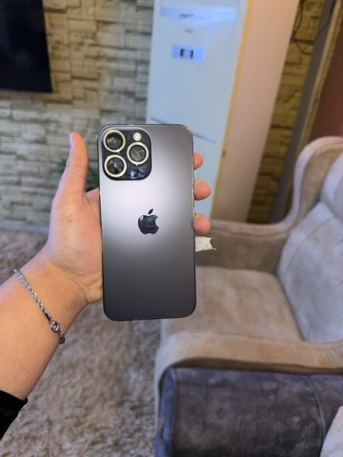 ايفون 14 برو ماكسلون بنفسجي ذاكره256فقط مبدل شاشه اصليه بطاريه 92
 العنوان السيديه