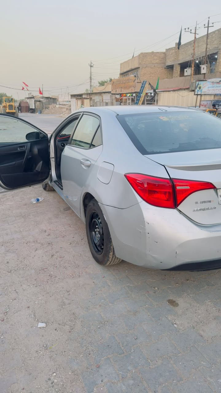 السلام عليكم كورلاه للبيع موديل 2018 مواصفات SE سياره وارد امريكي حادث چاملغ وبنيد وبيه بل چاملغ الخلفي صفحه السايق  مكينه 1800  كير مكينه خير من كله جاهزه السياره ما بيه نقص سياره اب اسمي ور قم بغداد و مكان سياره بغداد جسر ديالى منطقه كرغوليه سعر 135 وبيه مجال حك الجيه وهذ رقمي ***********
