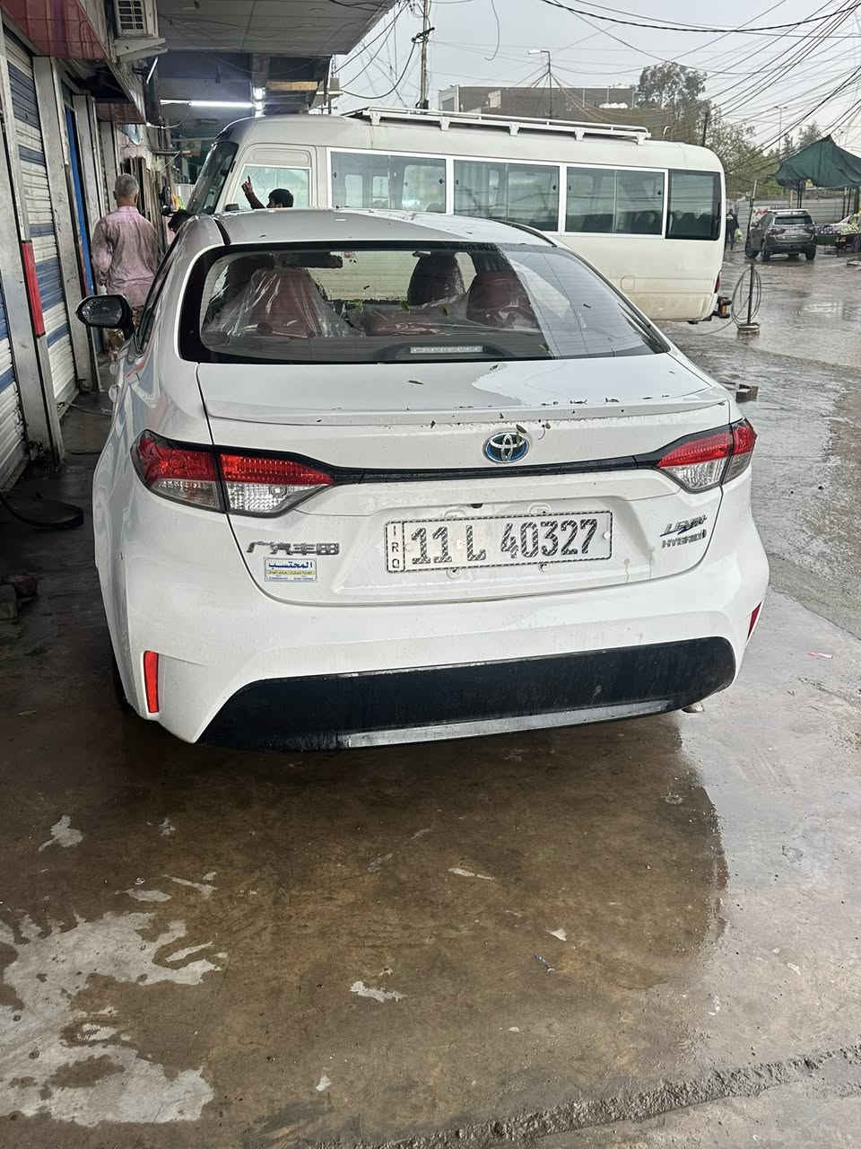 كورلا هايبرد 24 رقم بغداد الشكل الامريكي بيها فقط بارد بسيط ماشية 42 الف فول مواصفات داخل جلد احمر عدا الكراسي مو كهرباء السعر 143 عنوان بغداد ***********
