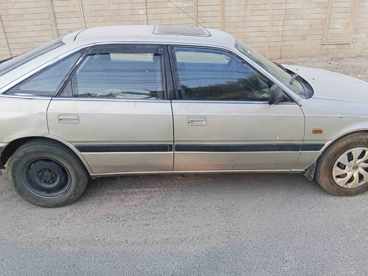 سياره مازدا للبيع 626
محرك معمر جديد 
كير توماتيك
سنويا جديده
ضرر كدام العين 
جامات كهرب قفل مركزي
سعرها 42 بيها مجال للطيبين 
***********
