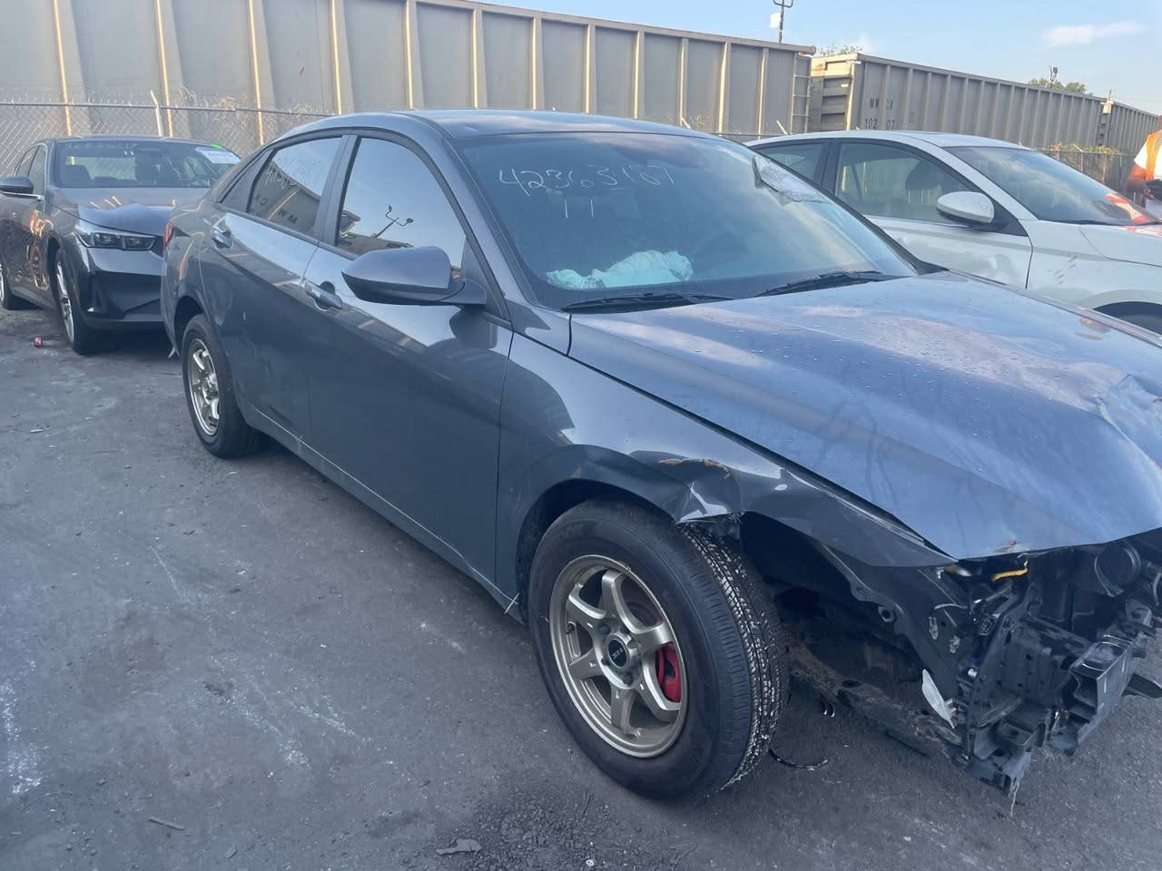 النترا موديل 2025 وارد امريكي بدون لوحات ماشيه 4000 حادثه مثل ماموضح بصوره بدون دواخل لا شواصي ولا لغوده اتكفل بيهن حادثه خفيف ولا قطعه مبدله ليبل واحد مكاني بابل السعر 168 وبيه مجال غير متواجد ع الفيس *********** بي واتساب
