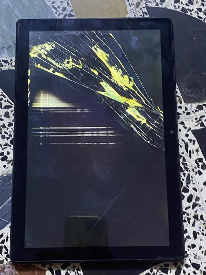 ابيع شلع ما ابيع واحد كلهن 13 بيهن 3 لو 4 طافيات والباقي يشتغلن عوزهن شاشه شلع ب100 قفل مكاني المشتل


**إذا كنت صاحب هذا الإعلان وتريد حذفه لأي سبب، رجاءا أرسل رسالة إلى الدعم الفني**