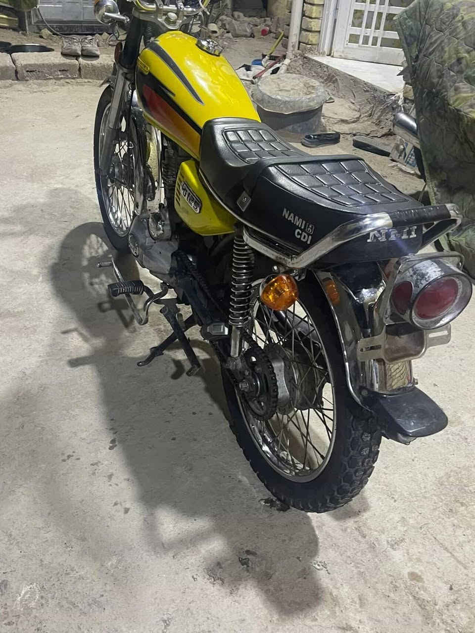 سلام عليكم دراجه خمسه كير هوندا ياباني اوراقه ضايعه جانت عدنه قديمه متروكه وعمرته كهربايته شغله ومكينه ناعمه اكفله الك من كلشي تاخذه من باب البيت. حتى اتكاتب وياك دراجه خير من الله السعر 500 وبيه مجال المنشور ما عجبك اعبره *********** مكاني كوت الخاجيه
