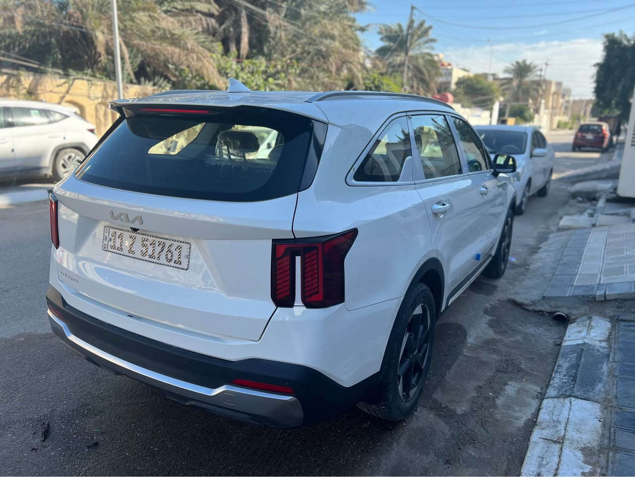 كيا سورنتو موديل 24 وارد خليجي مكفولة بس بيه طخة باب السائق ومعمرة السيارة جديدة جداً بحالة الوكالة ماشية قليل 17 الف ستة سلندر سبعة راكب هواي مواصفات بيه
للاستفسار *********** ناصرية, ذي قار
