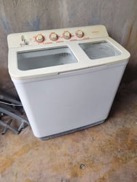 غسالة للبيع الشراي يتصل على الرقم او خاص 07739026143 شرط الشقل