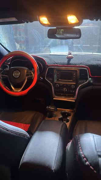 ياالله سلام عليكم جيب لاريدو ٢٠١٥
رقم بغداد بسمي شخصيا مكينه ٣٦٠٠ 
كير مكينه مكفولات صور حادثه مرفقه 
ماشيه ١١٢
مكان السياره بغداد الدوره 
السعر ١٦٠ وبيه مجال بسيط 
سياره حلوه وممتعوبه تجي وتشوف احله من الصور 
مواصفات السياره عاديه 
***********
***********
