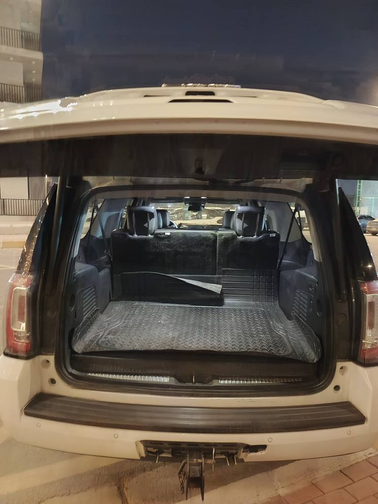 السلام عليكم 
جمسي xl للبيع مواصفات slt
فوول مواصفات موديل 2019
امريكي رقم خصوصي اربيل
طبله السياره كلش جديده
ومتصرف عليه جاهزه تخم
تايرات جديد وباقي المواصفات موجوده بالصور
حادثها سرقه مكينه وكير فقط وبيها صبغ3 قطع بدون دواخل
السعر 3 شدات
*********** بغداد, العراق
