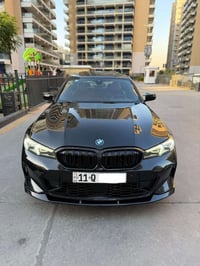 بيع سريع 270 ورقه اخت الكلين  BMW 330i 2023 الشكل الجديد  فووول داخل ا...